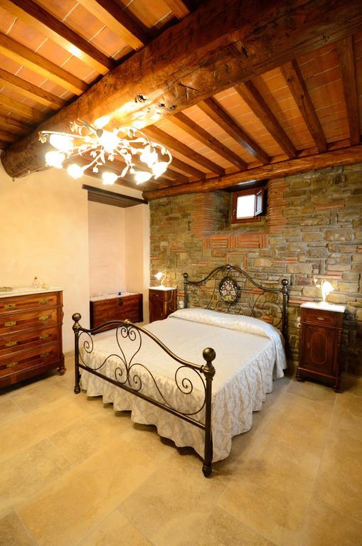 Castelfranco di Sopra Agriturismo Villa Iris חדר תמונה