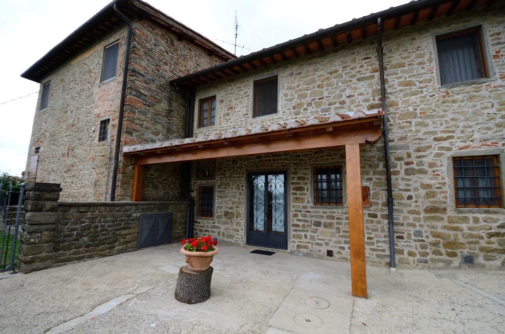 Castelfranco di Sopra Agriturismo Villa Iris מראה חיצוני תמונה