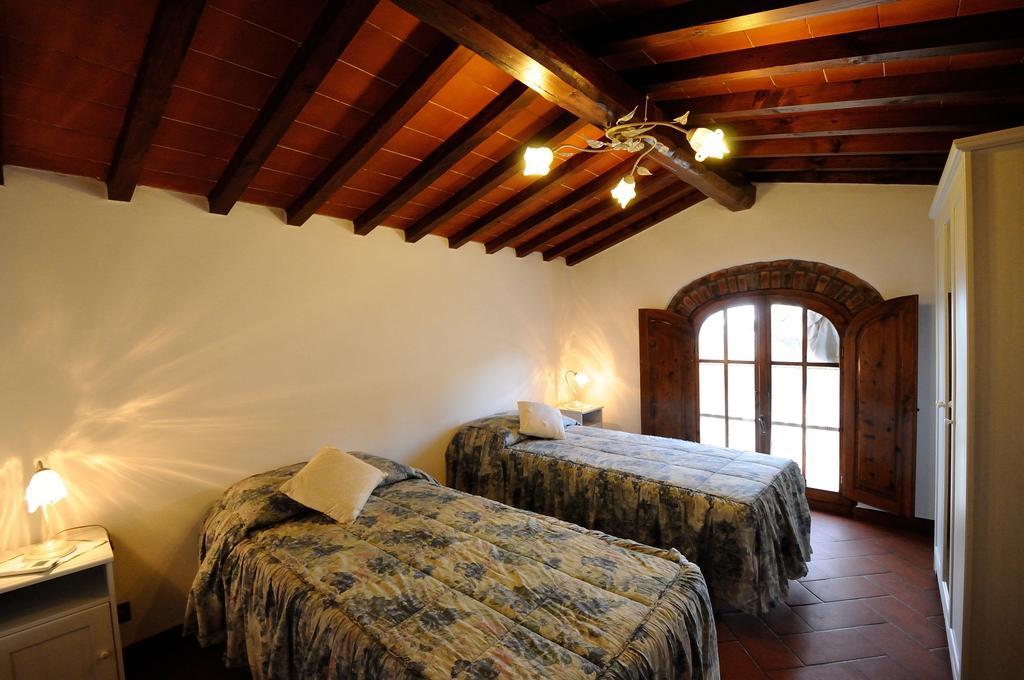 Castelfranco di Sopra Agriturismo Villa Iris חדר תמונה