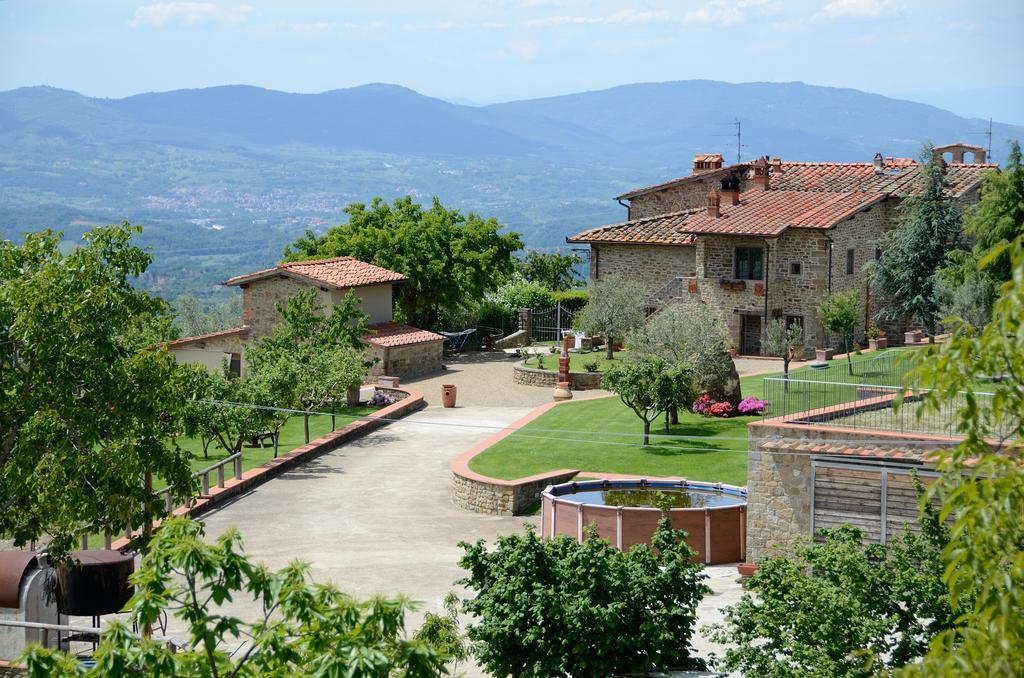 Castelfranco di Sopra Agriturismo Villa Iris מראה חיצוני תמונה