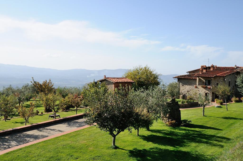 Castelfranco di Sopra Agriturismo Villa Iris מראה חיצוני תמונה